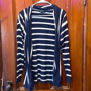 Dark blue and white cardigan with pockets